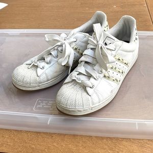 Adidas Originals Superstars - size 12